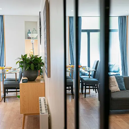 公寓 Onloc - Proche Halles - 2 Chbres - Parking *