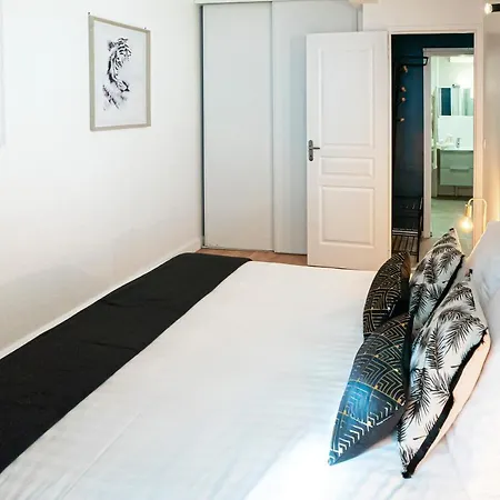 Onloc - Proche Halles - 2 Chbres - Parking