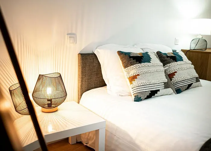 Onloc - Proche Halles - 2 Chbres - Parking * 波城