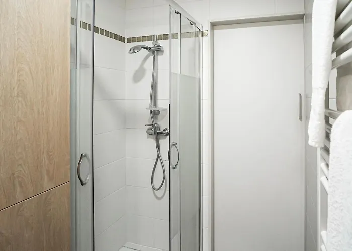 Onloc - Proche Halles - 2 Chbres - Parking 公寓 波城